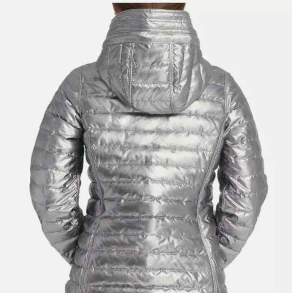 DKNY Sport Reversible Packable Hooded Jacket Size - Picture 2 of 2